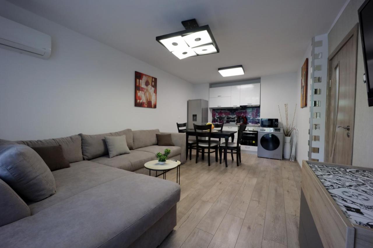 Apartments Relax 3&4 Варна Экстерьер фото