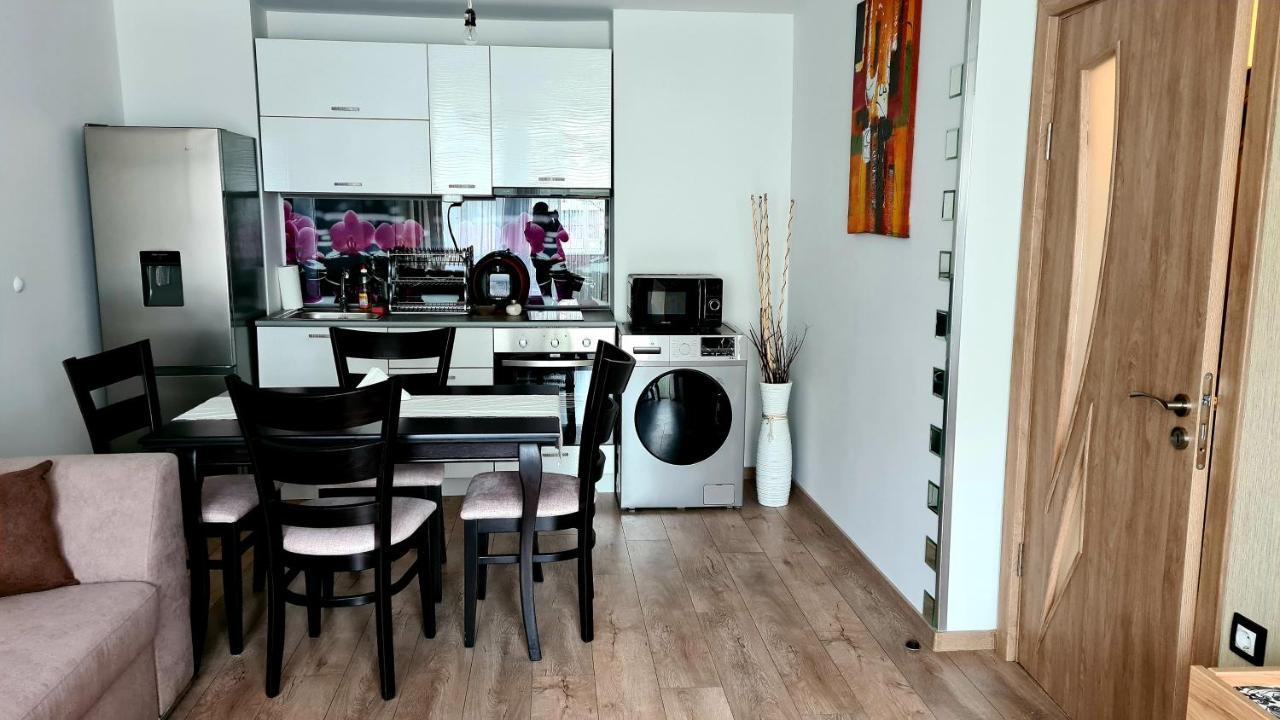 Apartments Relax 3&4 Варна Экстерьер фото