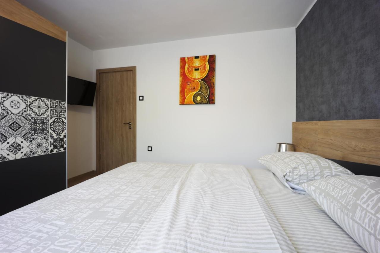 Apartments Relax 3&4 Варна Экстерьер фото