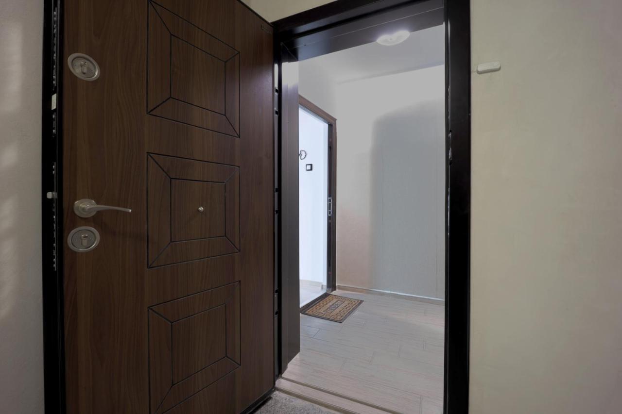 Apartments Relax 3&4 Варна Экстерьер фото