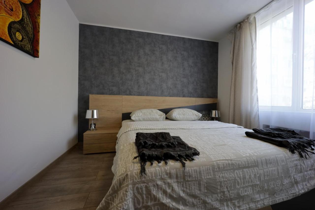 Apartments Relax 3&4 Варна Экстерьер фото